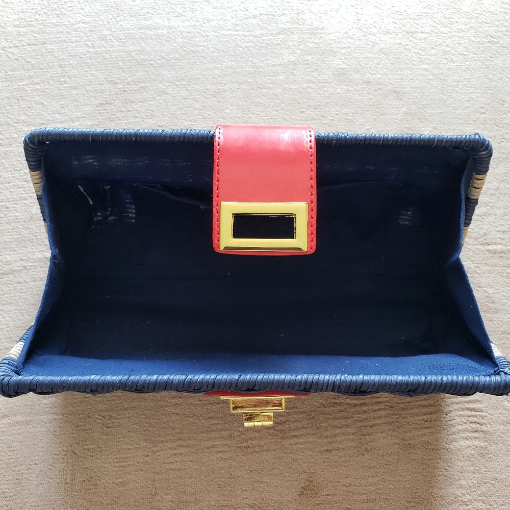 NWOT J.Crew Navy & Beige Striped Rattan Clutch - Picture 4 of 9